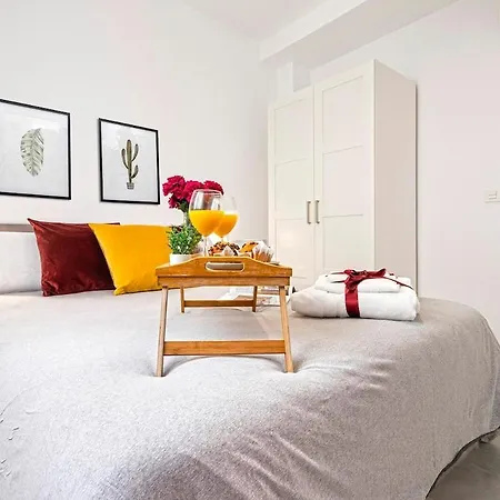 Lejlighed -malagasunapts-comfy&central Free Parking *